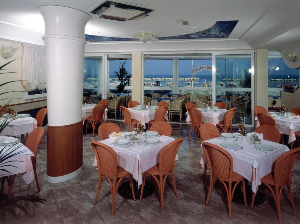 Hotel Titanus เบลลาเรีย-อีเจอา มารีนา ภายนอก รูปภาพ